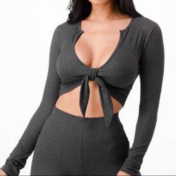 🔥 2 piece set🔥 - Picture 1 of 8